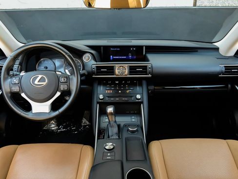 Used 2018 Lexus IS 300 AWD w/ Premium Package image 20