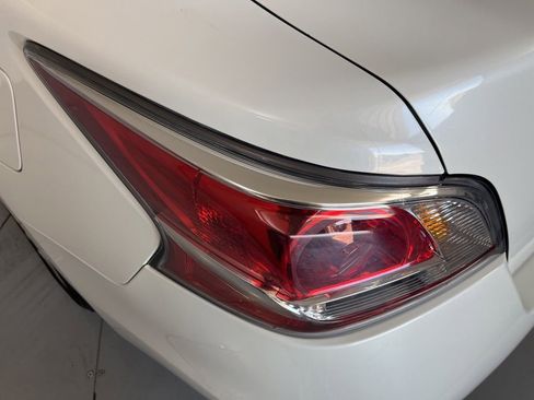 Used 2014 Nissan Altima 2.5 S FWD image 42