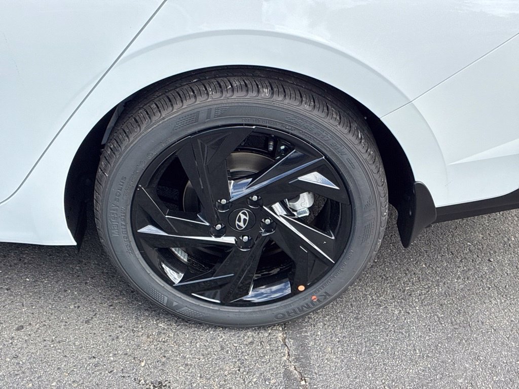 New 2026 Hyundai Elantra SEL Sport FWD image 46