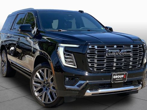 Used 2025 GMC Yukon Denali Ultimate AWD/4WD image 2