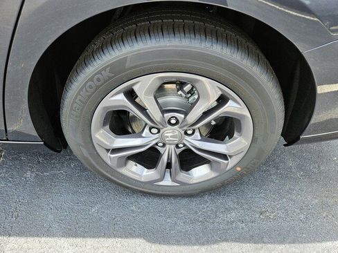 New 2025 Honda Accord EX-L image 11