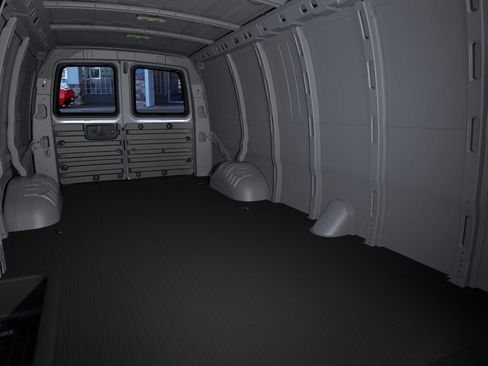 New 2025 Chevrolet Express 3500 Extended w/ Driver Convenience Package image 18