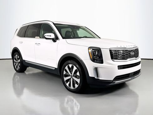 Used 2021 Kia Telluride S image 3