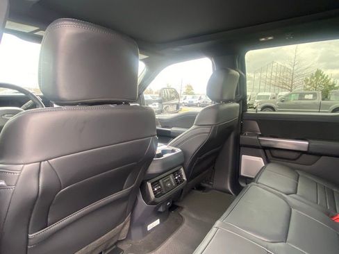 New 2026 Ford F250 Platinum image 23