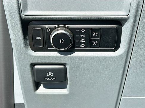 Used 2023 Ford F150 XL w/ FX4 Off-Road Package image 10
