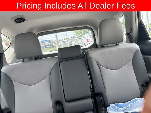 Used 2015 Toyota Prius V Five w/ Advanced Technology Package FWD image 11