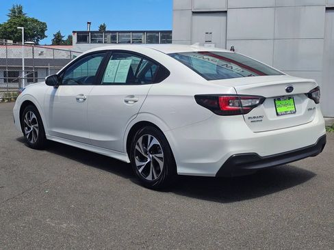 Used 2025 Subaru Legacy Premium AWD/4WD image 5