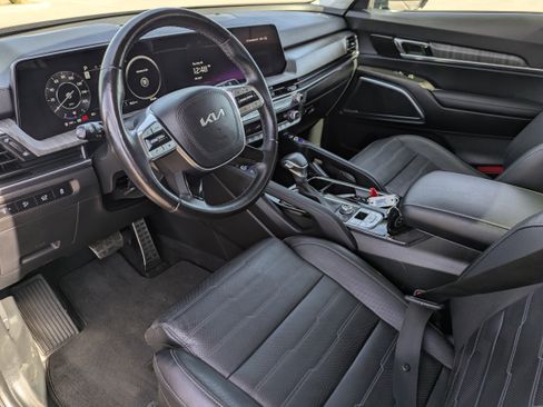 Used 2023 Kia Telluride SX Prestige image 25