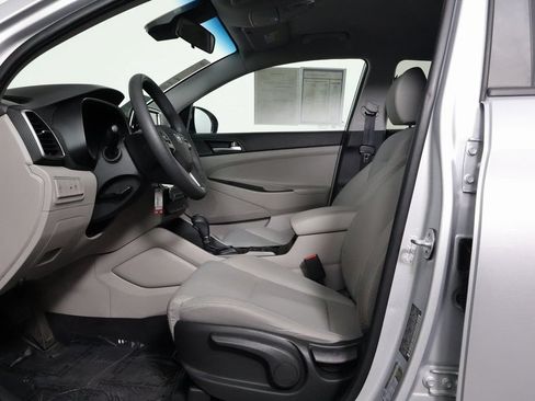 Used 2019 Hyundai Tucson SE FWD image 10
