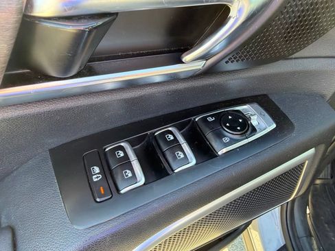 Used 2022 Kia Telluride EX w/ EX Premium Package AWD/4WD image 28