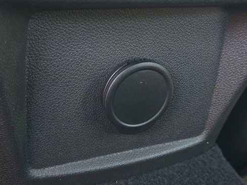 New 2025 Cadillac CT4 Premium Luxury image 18