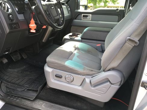 Used 2011 Ford F150 XLT w/ XTR Pkg AWD/4WD image 4
