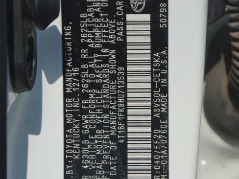 Used 2017 Toyota Camry SE w/ Protection Package (Q2) FWD image 17