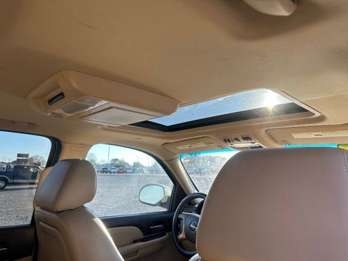 Used 2009 GMC Yukon Denali image 13