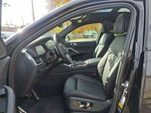 Used 2023 BMW X6 xDrive40i w/ Executive Package image 13