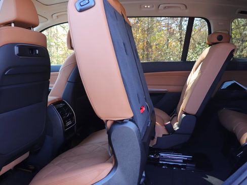 New 2026 BMW X7 xDrive40i image 14