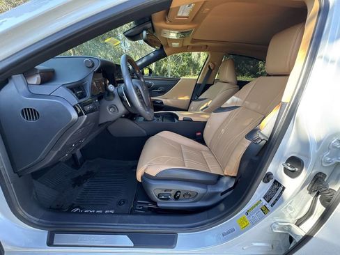 Used 2024 Lexus ES 350 Ultra Luxury image 15