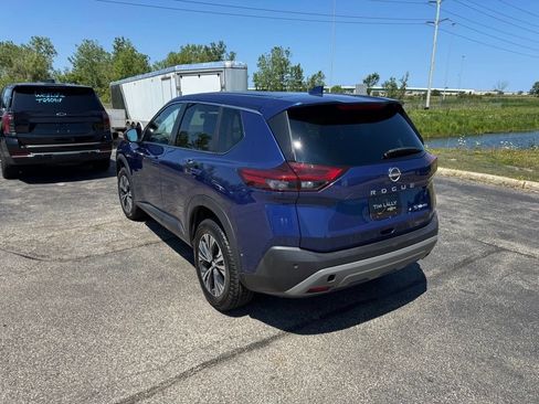 Used 2023 Nissan Rogue SV AWD/4WD image 5