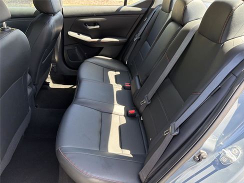 Used 2024 Nissan Sentra SR w/ SR Premium Package FWD image 23