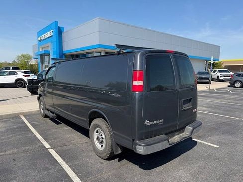 Used 2015 GMC Savana 2500 Extended w/ Chrome Appearance Package RWD image 7