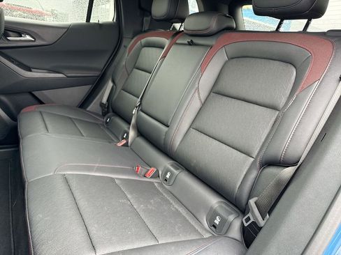 Used 2025 Chevrolet Equinox RS w/ Safety and Technology Package image 23