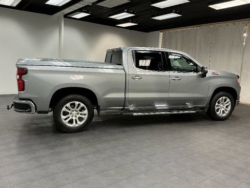 Used 2023 Chevrolet Silverado 1500 LTZ w/ LTZ Premium Package AWD/4WD image 6