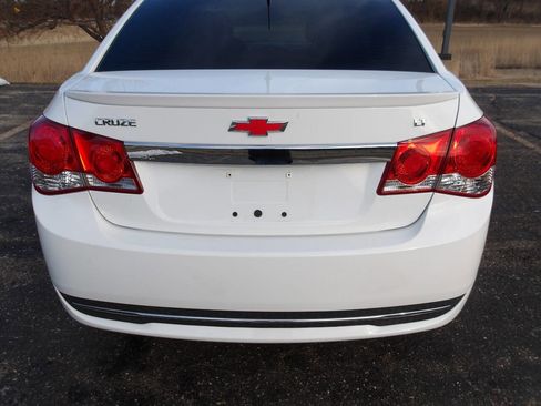 Used 2014 Chevrolet Cruze LT w/ RS Package image 34