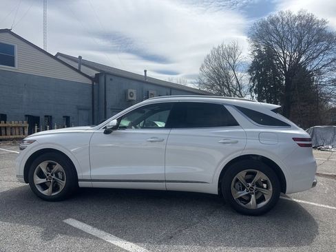 New 2026 Genesis GV70 2.5T Advanced image 7