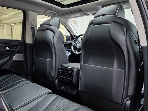 Used 2025 Acura MDX SH-AWD w/ Advance Package image 20