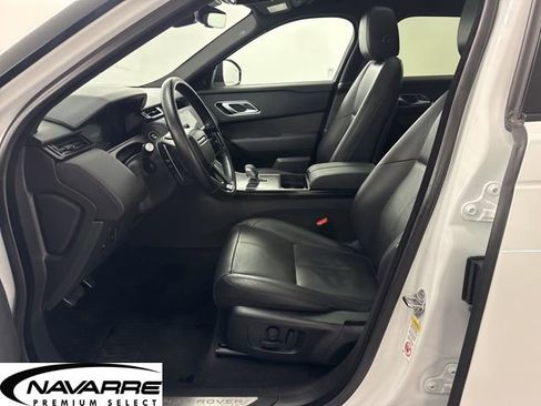 Used 2025 Land Rover Range Rover Velar Dynamic SE image 27