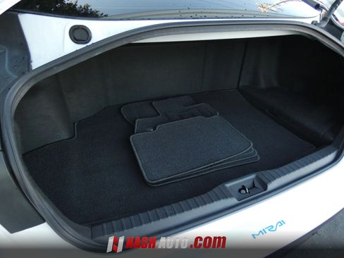Used 2022 Toyota Mirai w/ Advanced Technology Package RWD image 68