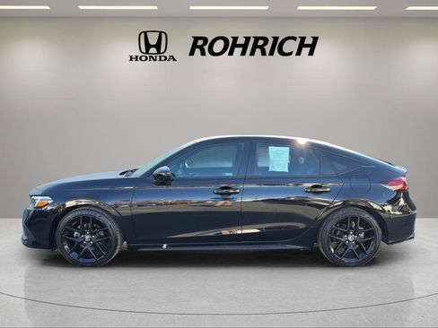 Used 2023 Honda Civic Sport image 9
