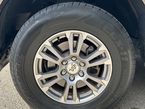 Used 2018 Ford F150 King Ranch AWD/4WD image 8