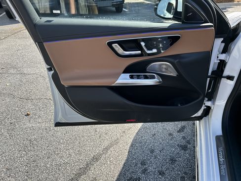 New 2026 Mercedes-Benz E 450 4MATIC Sedan image 17