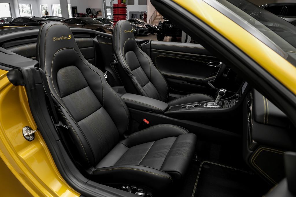 Used 2019 Porsche 911 Turbo S AWD/4WD image 32
