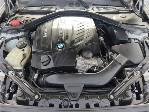 Used 2016 BMW M235i Convertible image 21