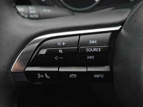 Used 2025 MAZDA MAZDA3 s image 10