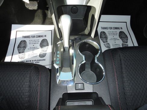 Used 2015 Chevrolet Equinox LS image 7