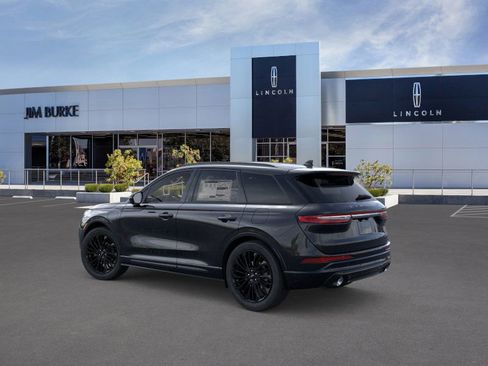 New 2026 Lincoln Corsair Grand Touring image 3