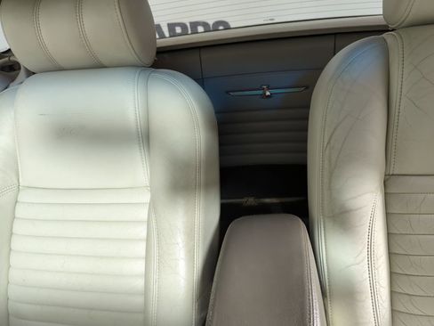 Used 2005 Ford Thunderbird 50th Anniversary RWD image 28