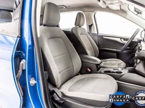 Used 2021 Ford Escape SE image 34