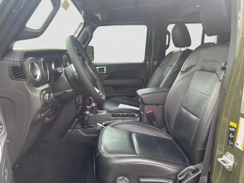Used 2023 Jeep Wrangler Unlimited Sahara AWD/4WD image 9
