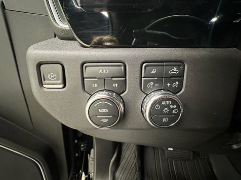 Certified 2023 GMC Sierra 1500 Elevation w/ Elevation Premium Package AWD/4WD image 27