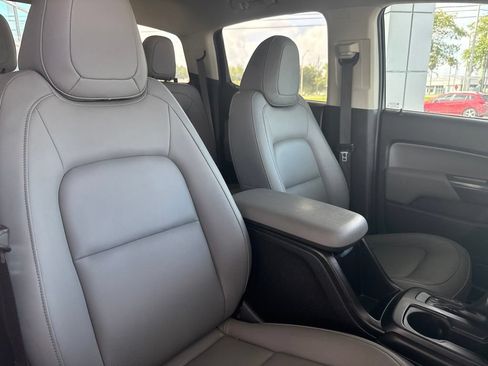 Used 2022 Chevrolet Colorado W/T w/ Custom Special Edition RWD image 19