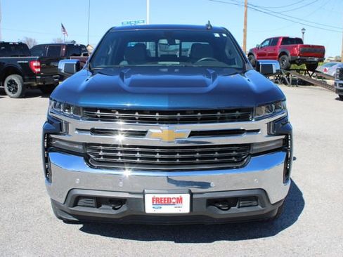 Used 2020 Chevrolet Silverado 1500 LT w/ Texas Edition image 2