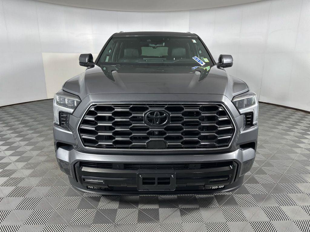 Used 2026 Toyota Sequoia Platinum AWD/4WD image 9
