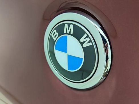 Used 2025 BMW X4 xDrive30i image 16