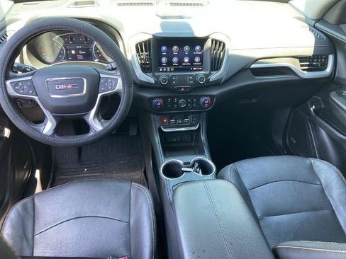 Used 2021 GMC Terrain SLT w/ Infotainment Package II FWD image 16