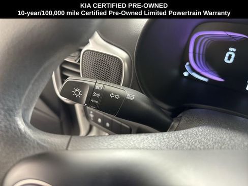 Certified 2025 Kia Soul LX image 14