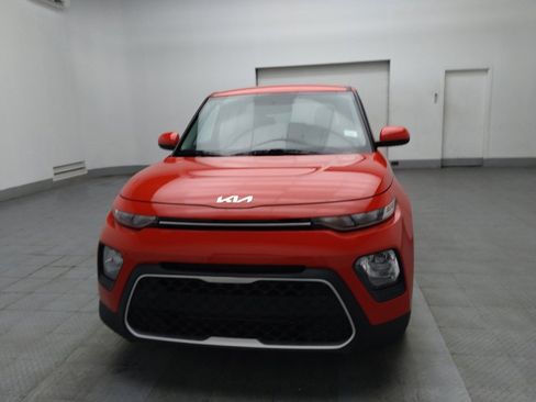 Used 2022 Kia Soul LX image 15